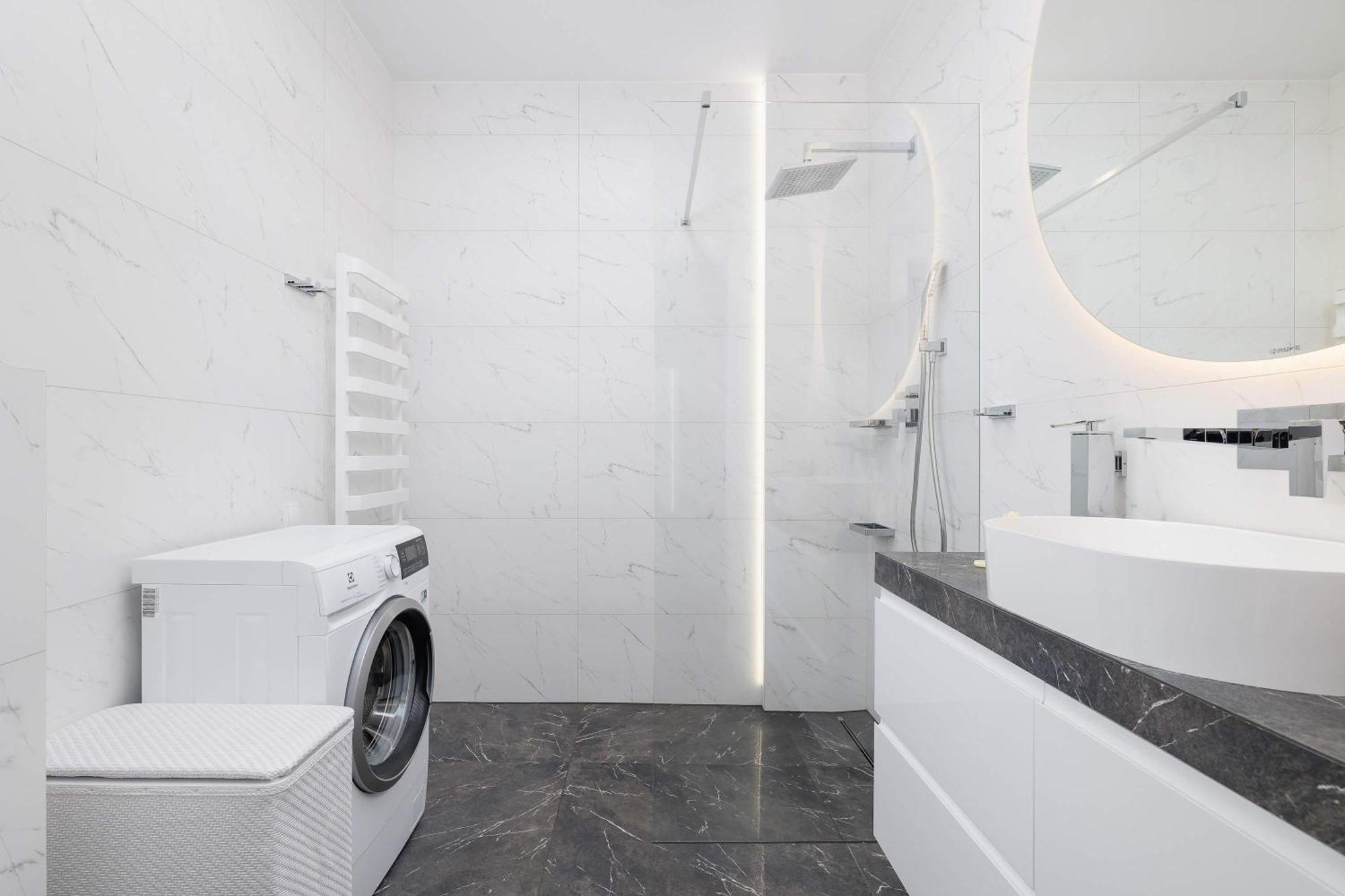 Apartament Atmospheric With Parking By Renters *